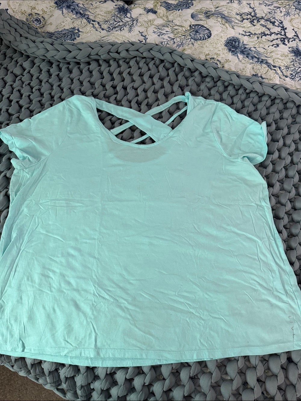 Livi Active Light Aqua Cross-Back Short Sleeve Tee